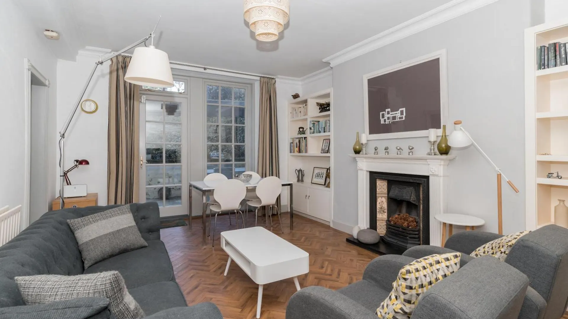 公寓 Beautiful & Bright 2Bd Flat - Haymarket 爱丁堡
