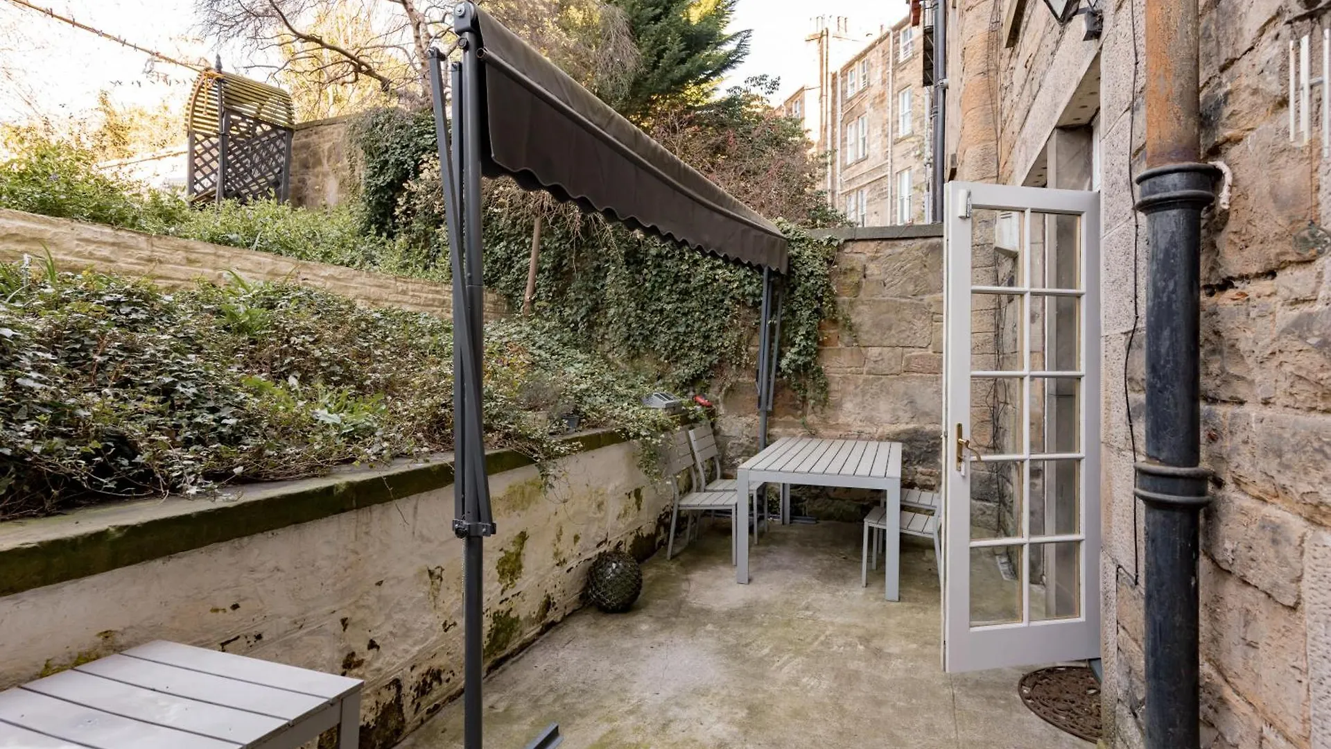 Beautiful & Bright 2Bd Flat - Haymarket Edinburgh